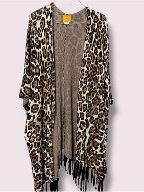 Women’s cheetah print Cardigan